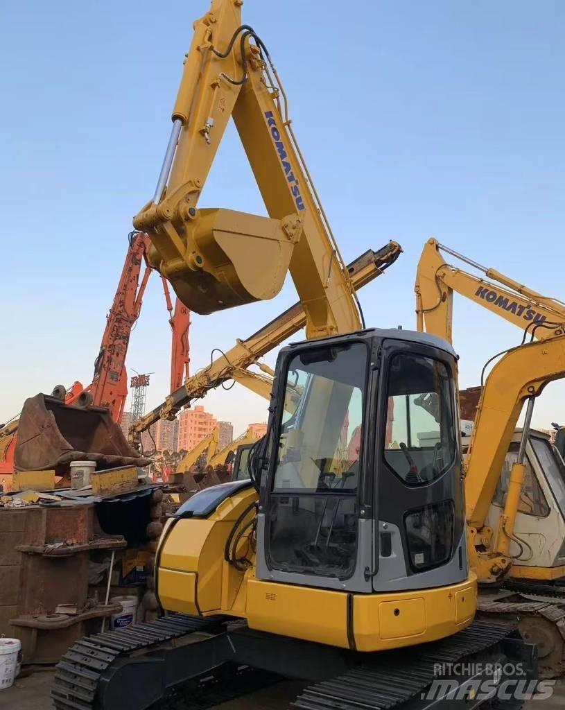 Komatsu PC 78 Excavadoras 7t - 12t