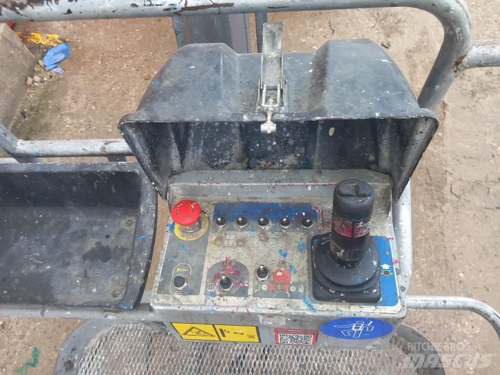 Manitou 120 AET JC Plataforma de trabajo articulada