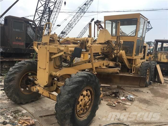 Komatsu GD 623 A Motoniveladoras