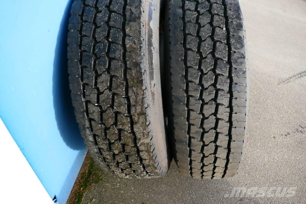 Dunlop 315/80R22,5 Neumáticos, ruedas y llantas