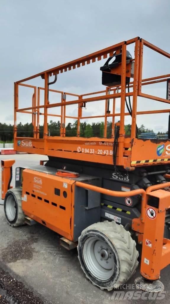 SkyJack SJ 6832 RTE Plataformas tijera