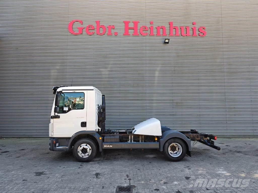MAN TGL 8.220 4x2 Camiones chasis