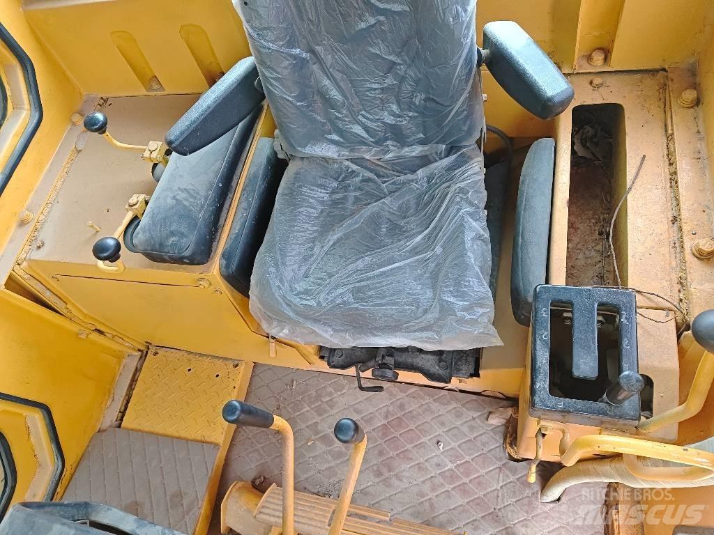 CAT D 7 G Buldozer sobre oruga