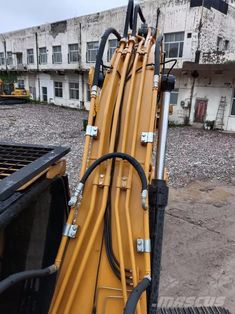 CAT 324 D L Excavadoras de cadenas