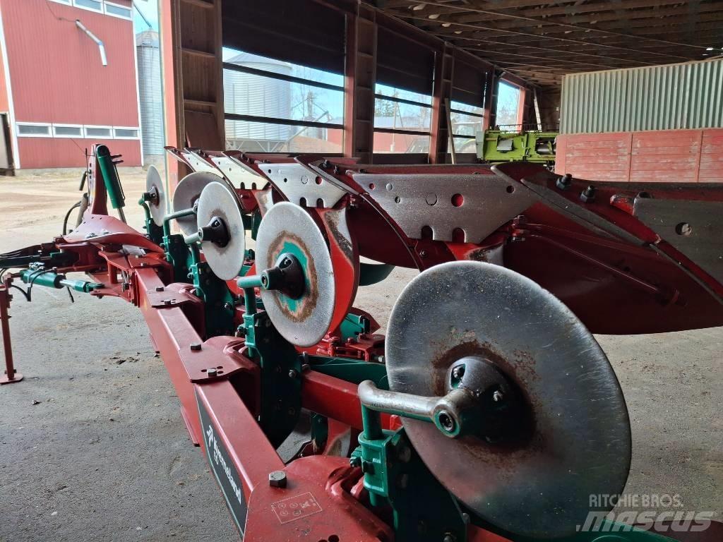 Kverneland ED85 Arados reversibles suspendidos