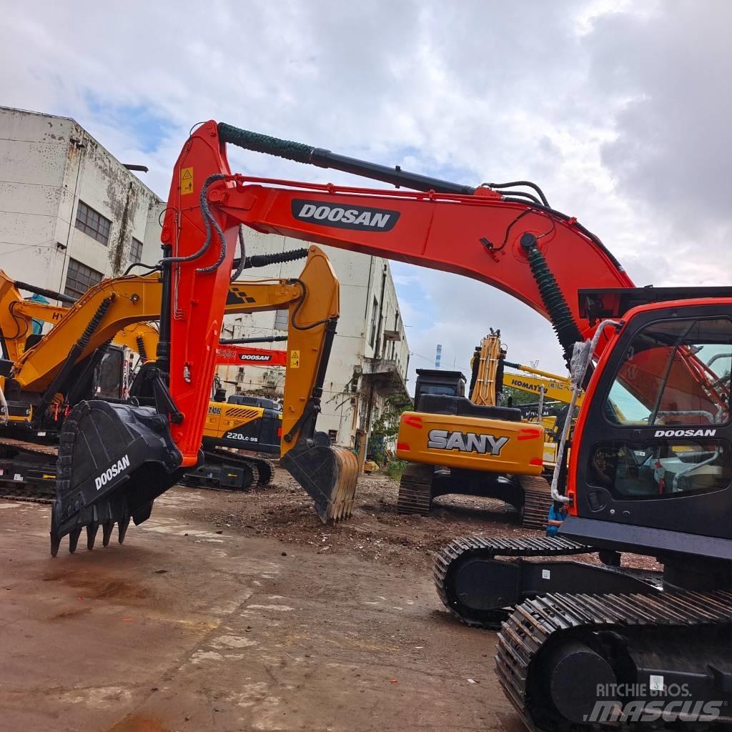 Doosan DX 300 LC Excavadoras de cadenas