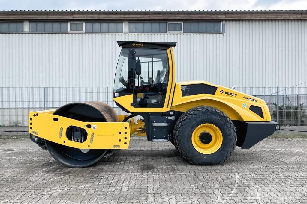 Bomag BW 213 D-5 Rodillos de un solo tambor