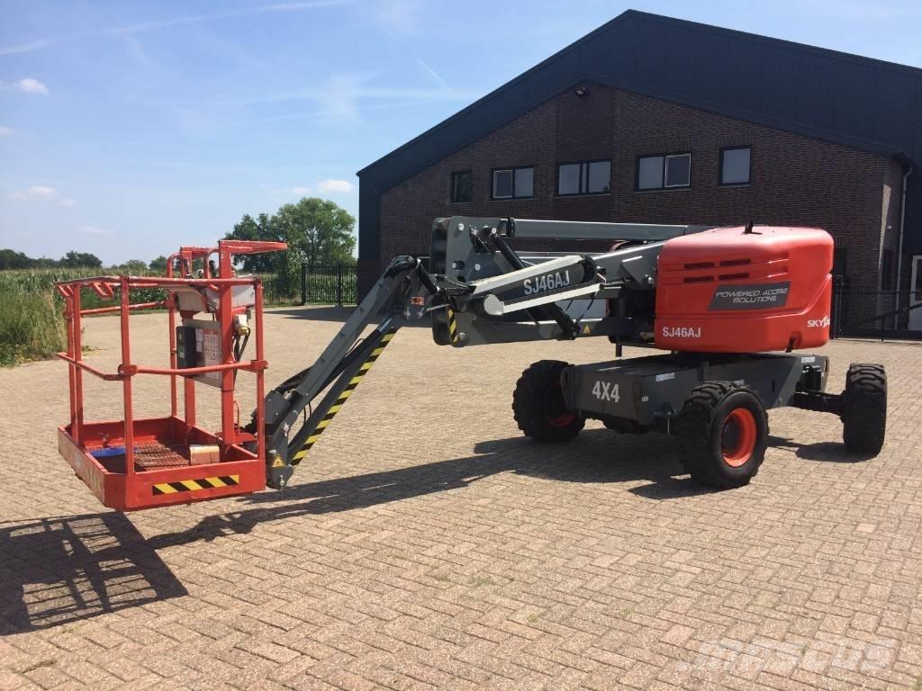 SkyJack SJ 46 AJ Plataforma de trabajo articulada