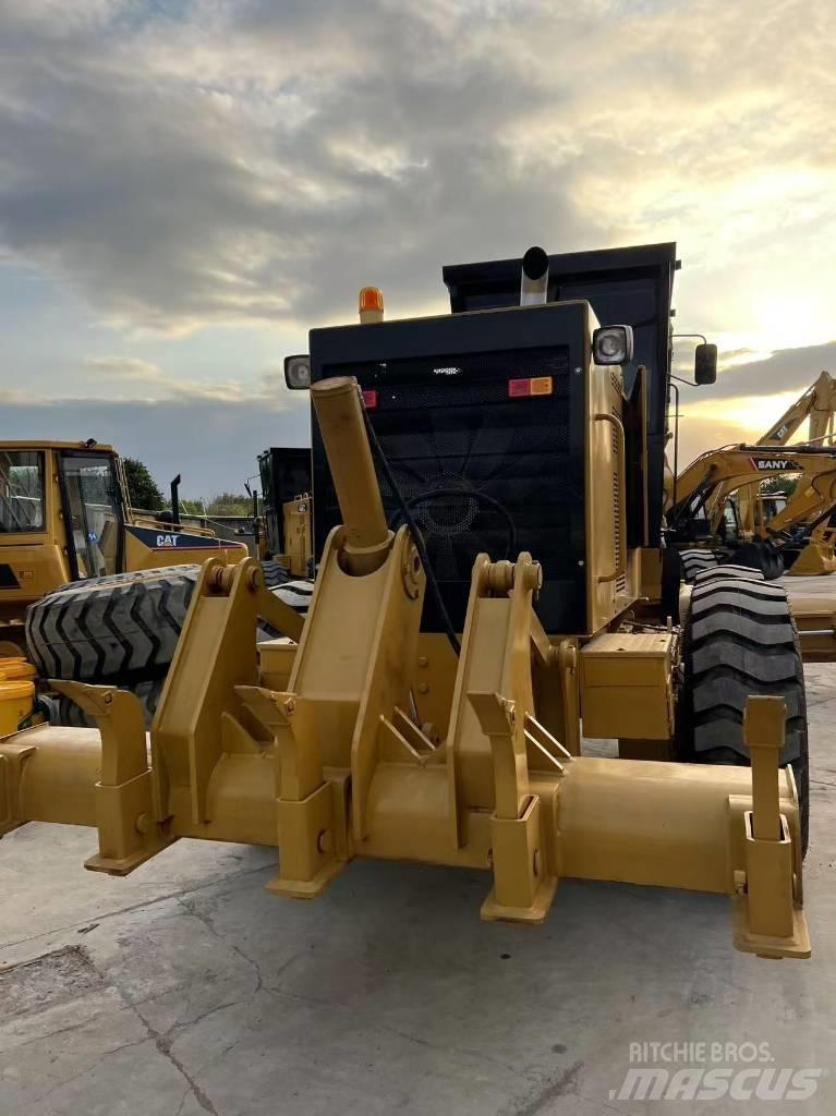 CAT 140 G Motoniveladoras