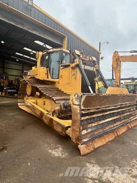 CAT D 6 T LGP Buldozer sobre oruga