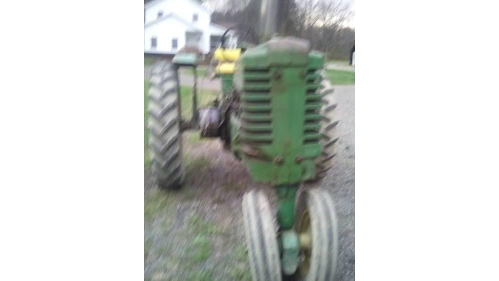 John Deere B Tractores