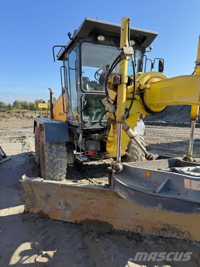 HBM BG140 TA-4 Motoniveladoras