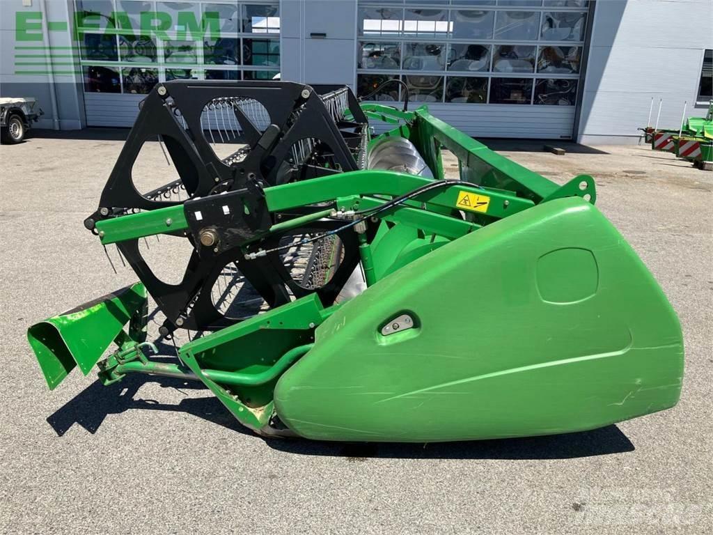 John Deere 620R Accesorios para cosechadoras combinadas