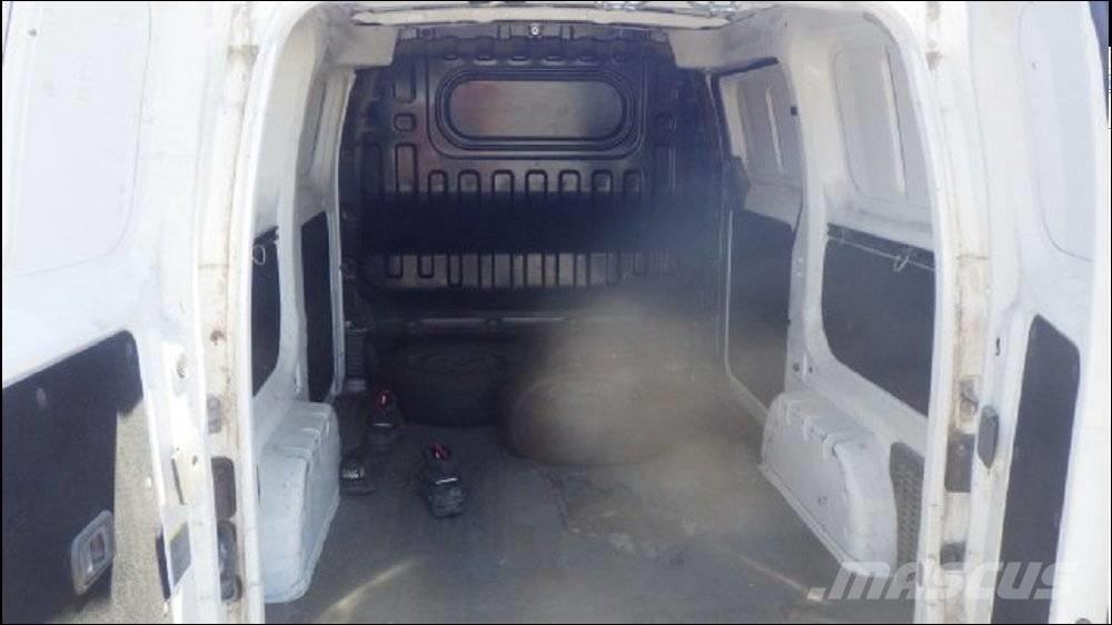 Nissan NV 200 Furgonetas /Furgón