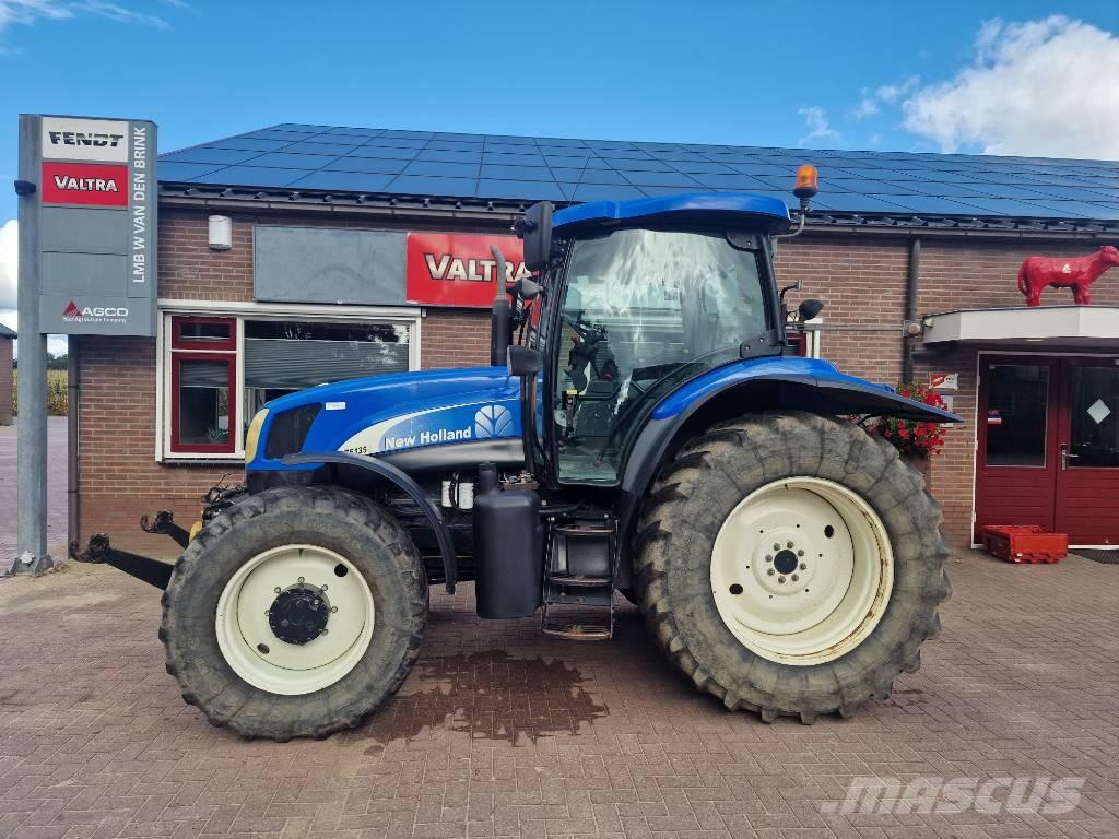 New Holland TS 135 A Tractores