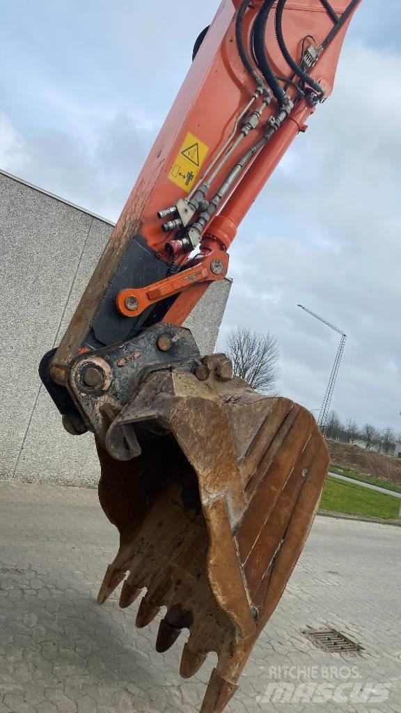 Hitachi ZX 300 LC-6 Excavadoras de cadenas