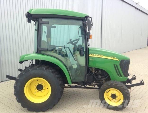 John Deere 3720 Tractores