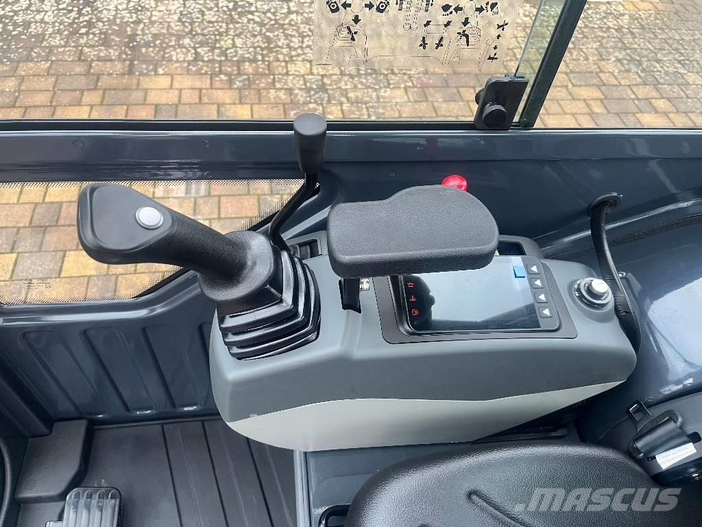 Atlas AC 17 F Mini excavadoras < 7t