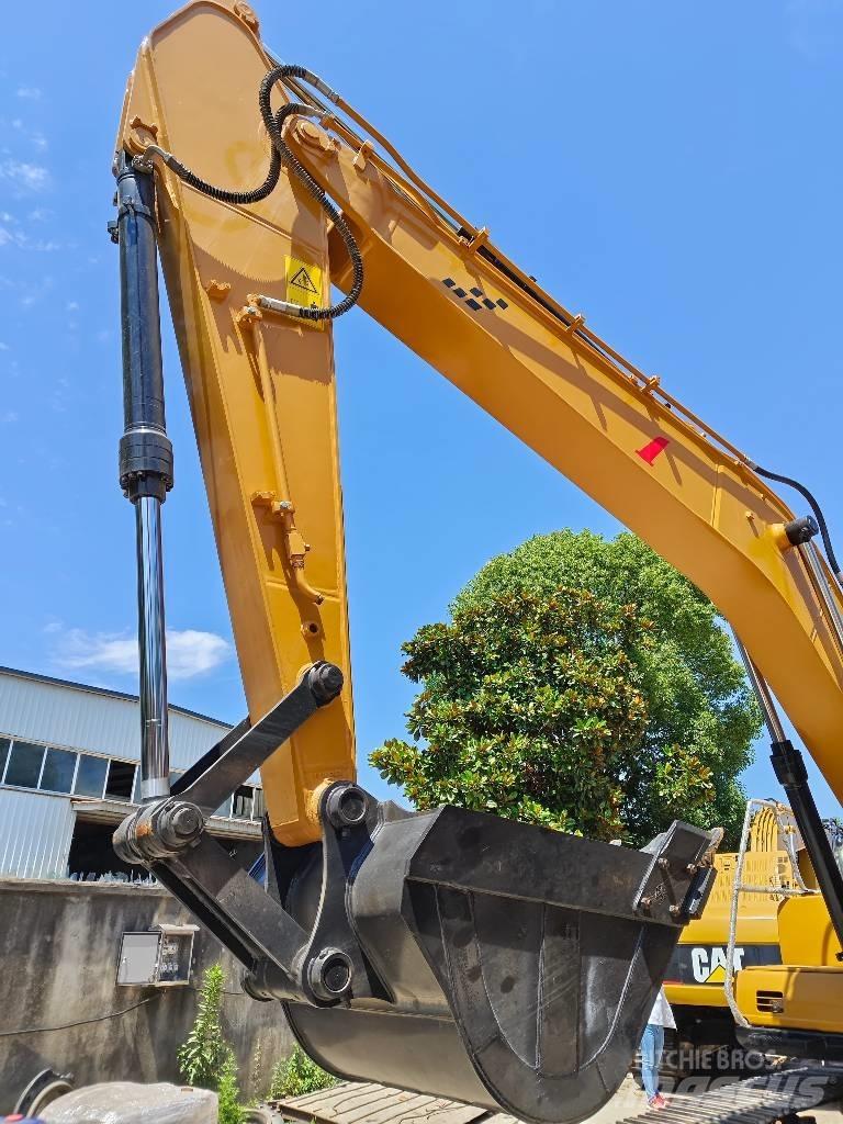 Sany SY 215 C Excavadoras de cadenas