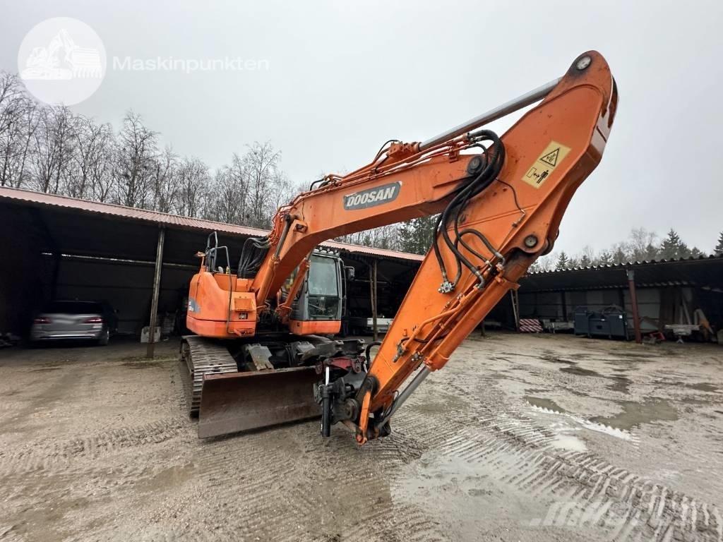 Doosan DX 235 LCR Excavadoras de cadenas