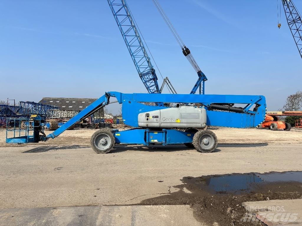 Genie Z 135/70 Plataforma de trabajo articulada