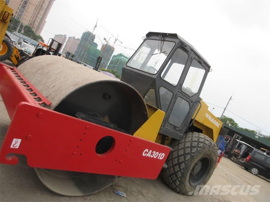 Dynapac CA 301 D Rodillos de un solo tambor