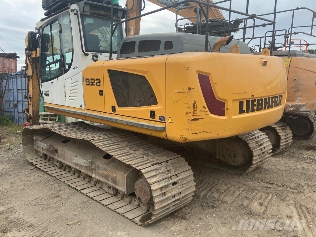 Liebherr R 922 Excavadoras de cadenas