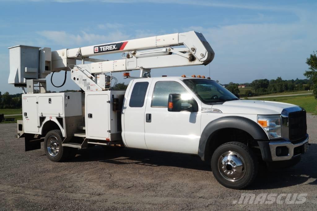 Ford F 550 XLT SD Plataformas sobre camión