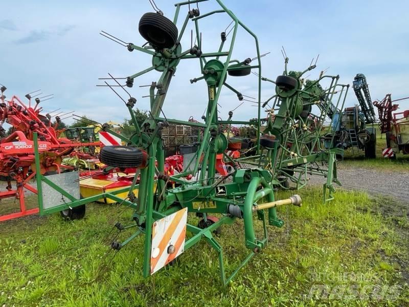Kuhn GF6301 MH Rastrillos y henificadores