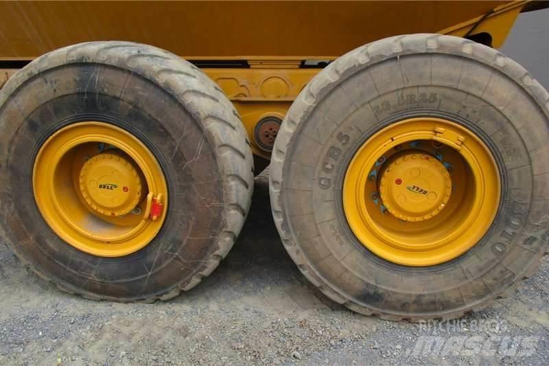 Bell B30D 22000L Otros camiones