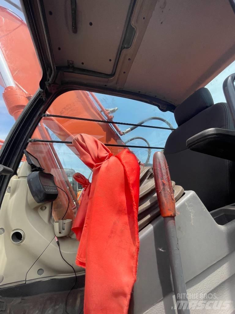 Hitachi ZX 240 Excavadoras de cadenas