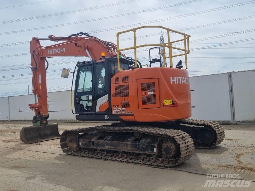 Hitachi ZX225USLC-7 Excavadoras de cadenas