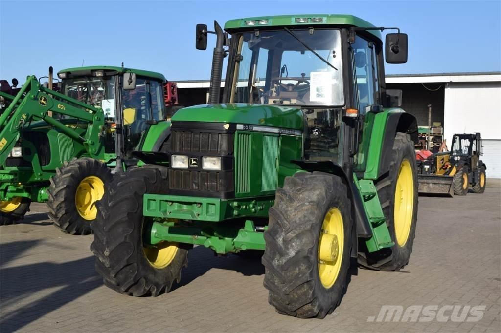 John Deere 6510 Tractores