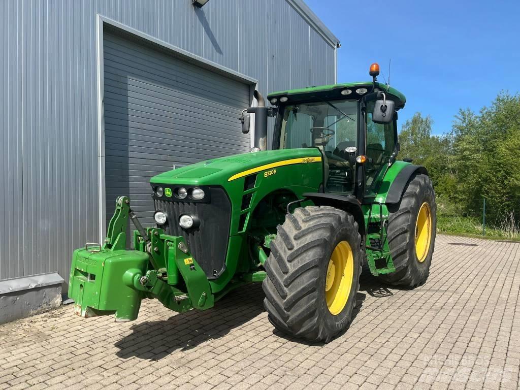 John Deere 8320 R Tractores