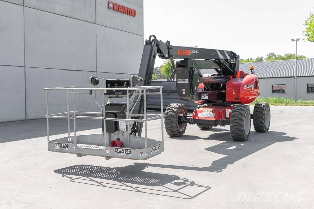 Manitou 200 ATJ Plataforma de trabajo articulada
