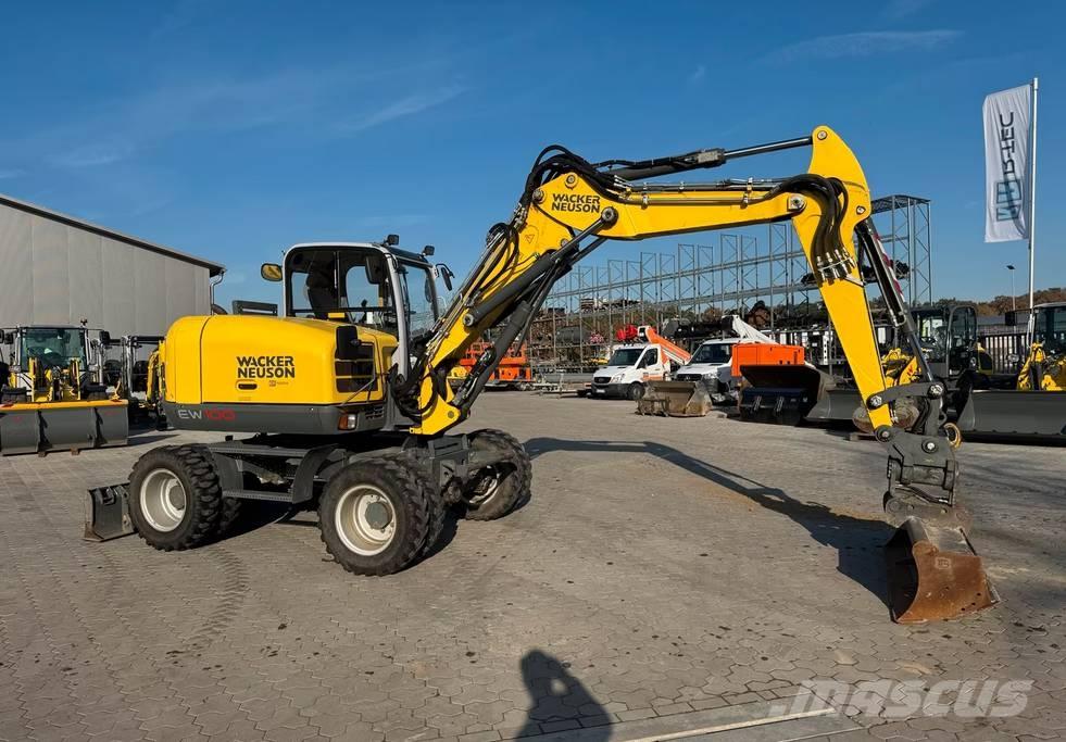 Wacker Neuson EW 100 Excavadoras de ruedas