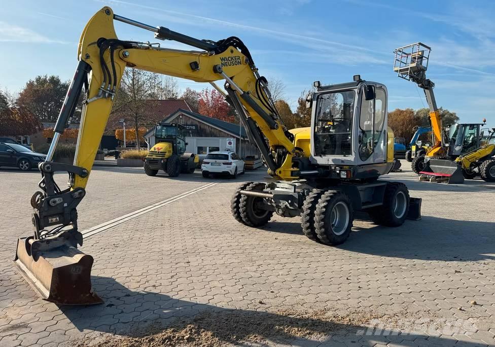 Wacker Neuson EW 100 Excavadoras de ruedas