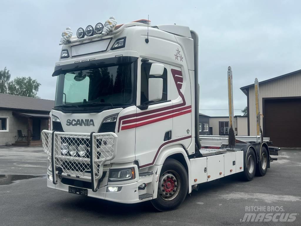 Scania R 730 B6X4NB Transporte de madera