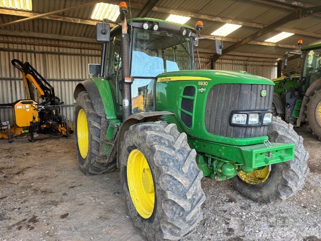 John Deere 6930 Tractores
