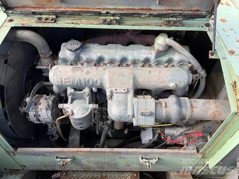 Hitachi KH125-3 Grúas de oruga