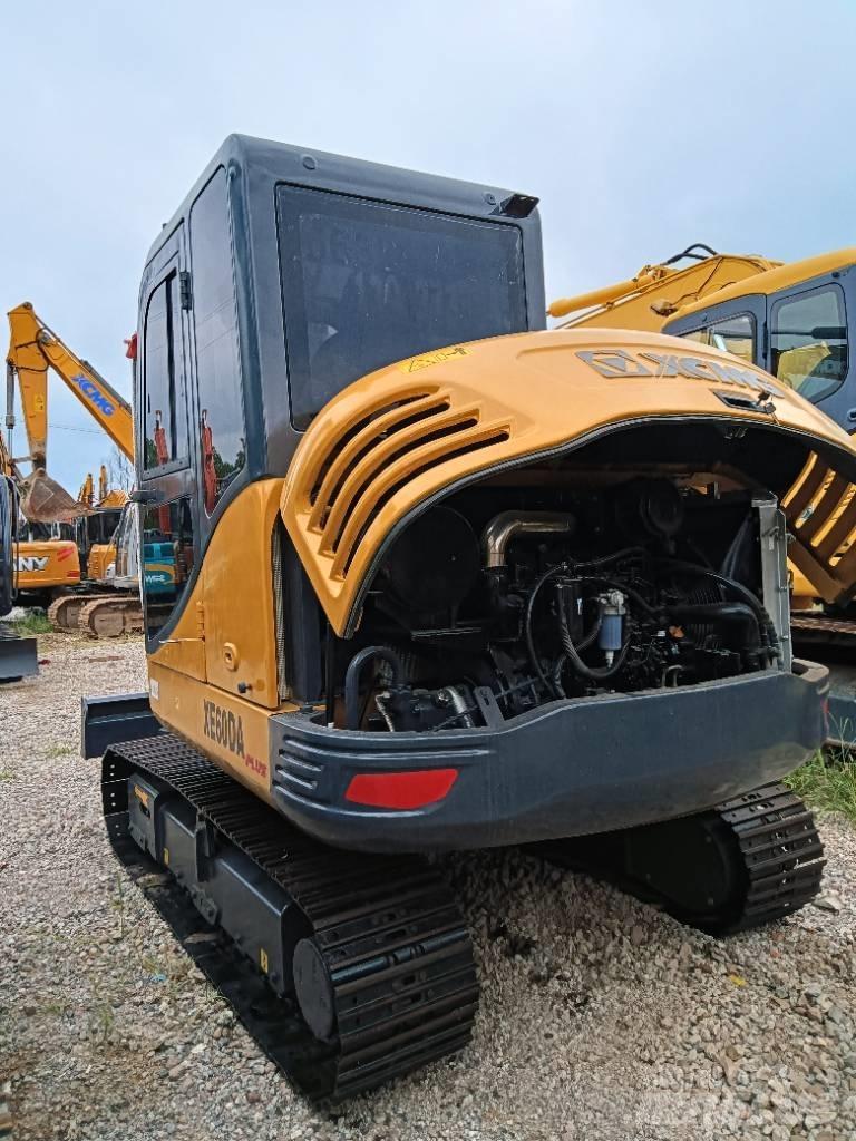 XCMG XE 60 DA Mini excavadoras < 7t