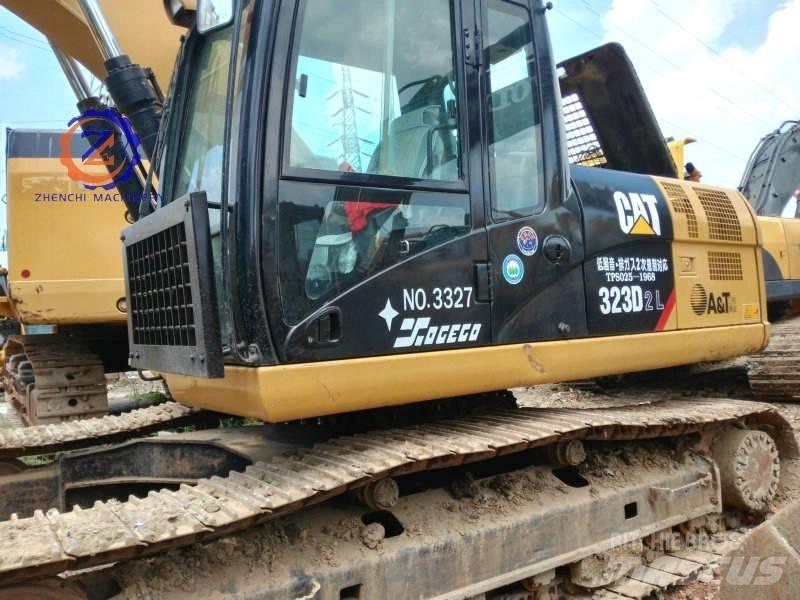 CAT 323 D L Excavadoras de cadenas