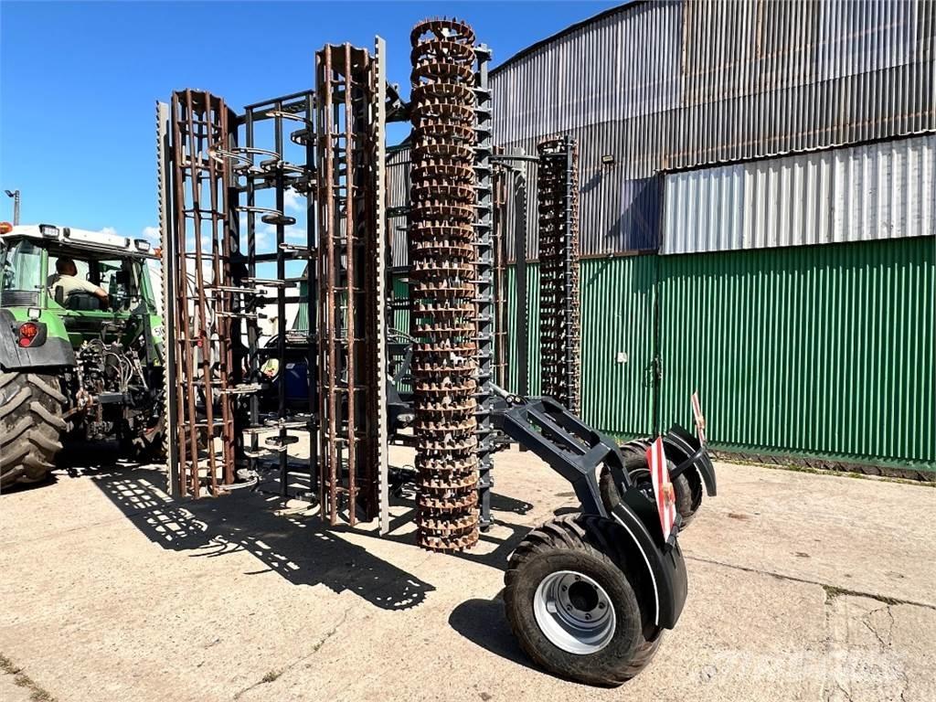 Agro TOM UPH6 Sembradoras combinadas