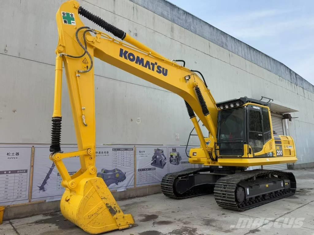 Komatsu PC 200-8N1 Excavadoras de cadenas