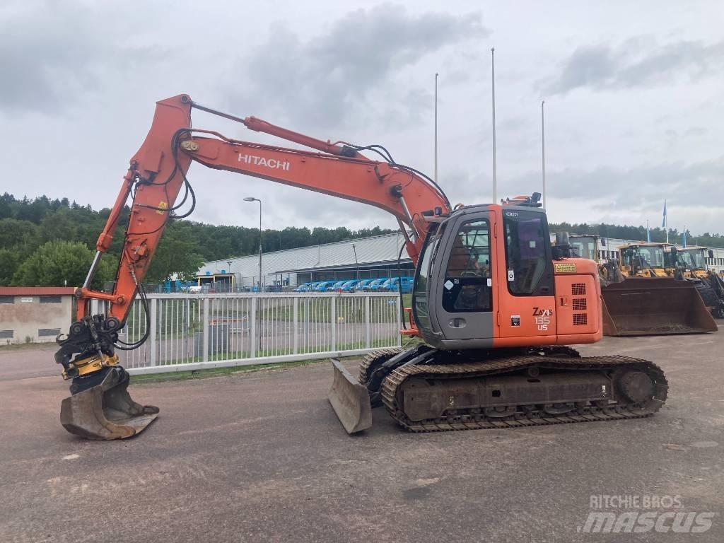 Hitachi ZX 135 US Excavadoras de cadenas