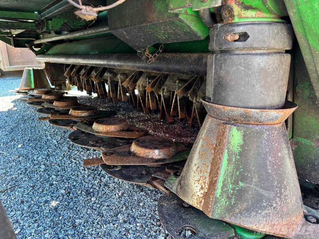 John Deere 131 Segadoras acondicionadoras