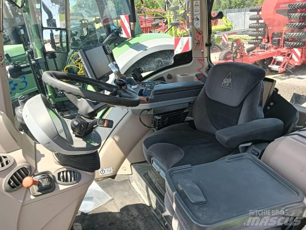 Fendt 718 Vario Tractores