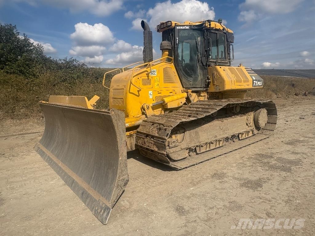 Komatsu D71PXI-24 Buldozer sobre oruga