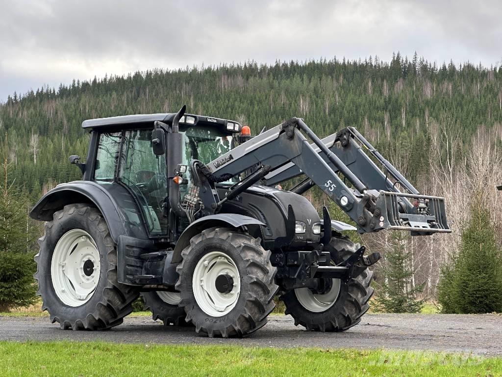 Valtra N 142 Versu Tractores