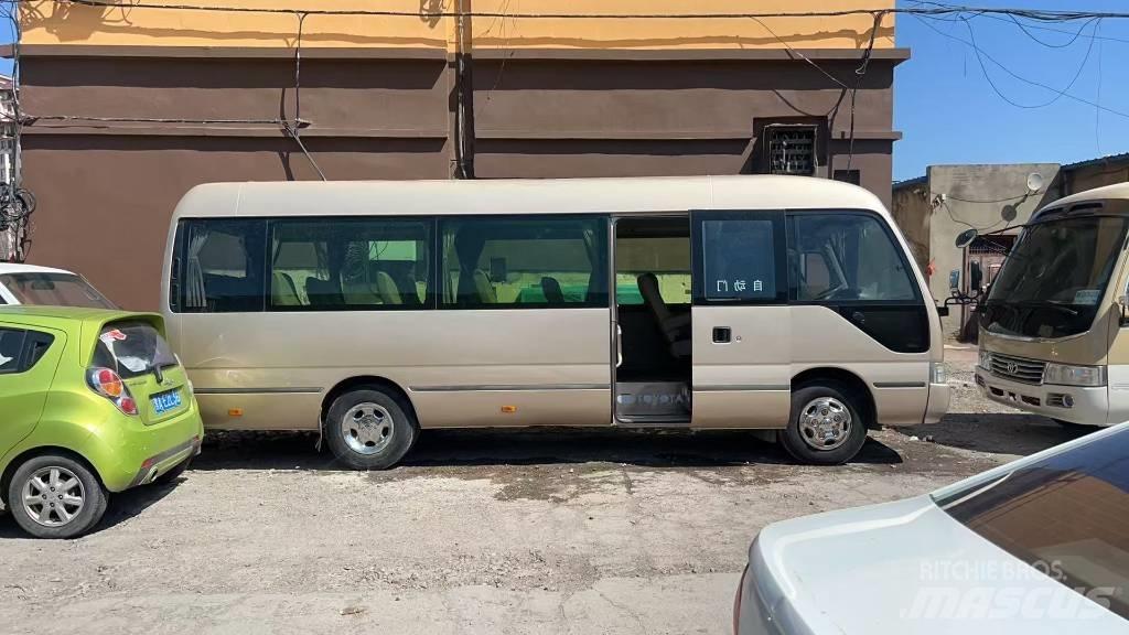 Toyota Coaster Autobuses interurbanos